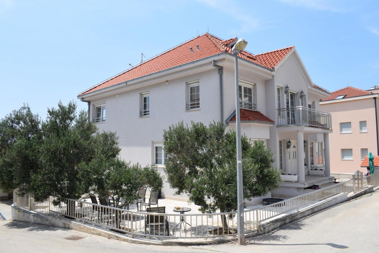 דירות Omis Dream House Blue Sky מראה חיצוני תמונה